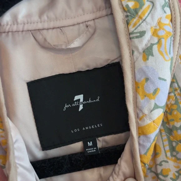 7 For All Mankind Cropped Quilted Floral Jacket Pink Boxy Boho Patchwork M - Picture 2 of 10